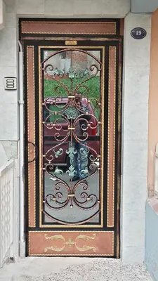 Ferforje Apartman Giriş Kapısı