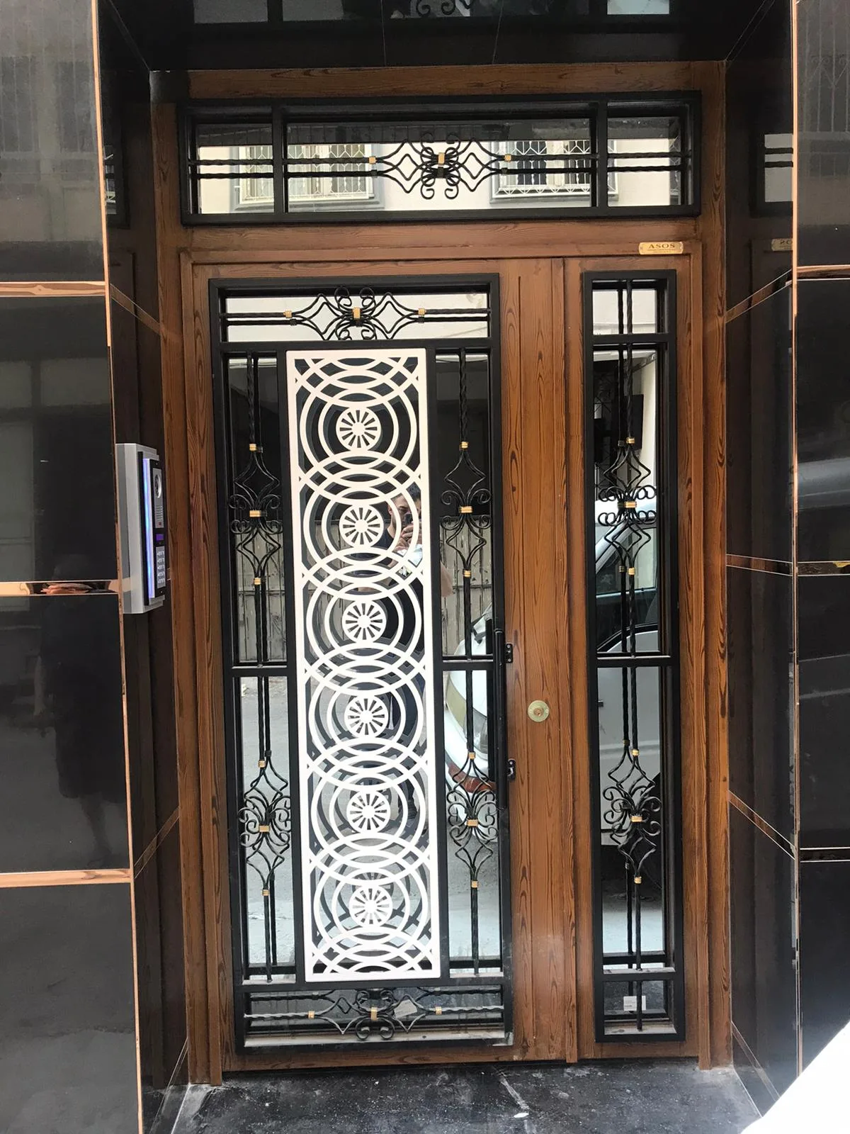 Ferforje Apartman Giriş Kapısı — görsel 18
